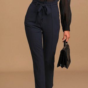 Lulu’s Navy Paperbag Pants Small